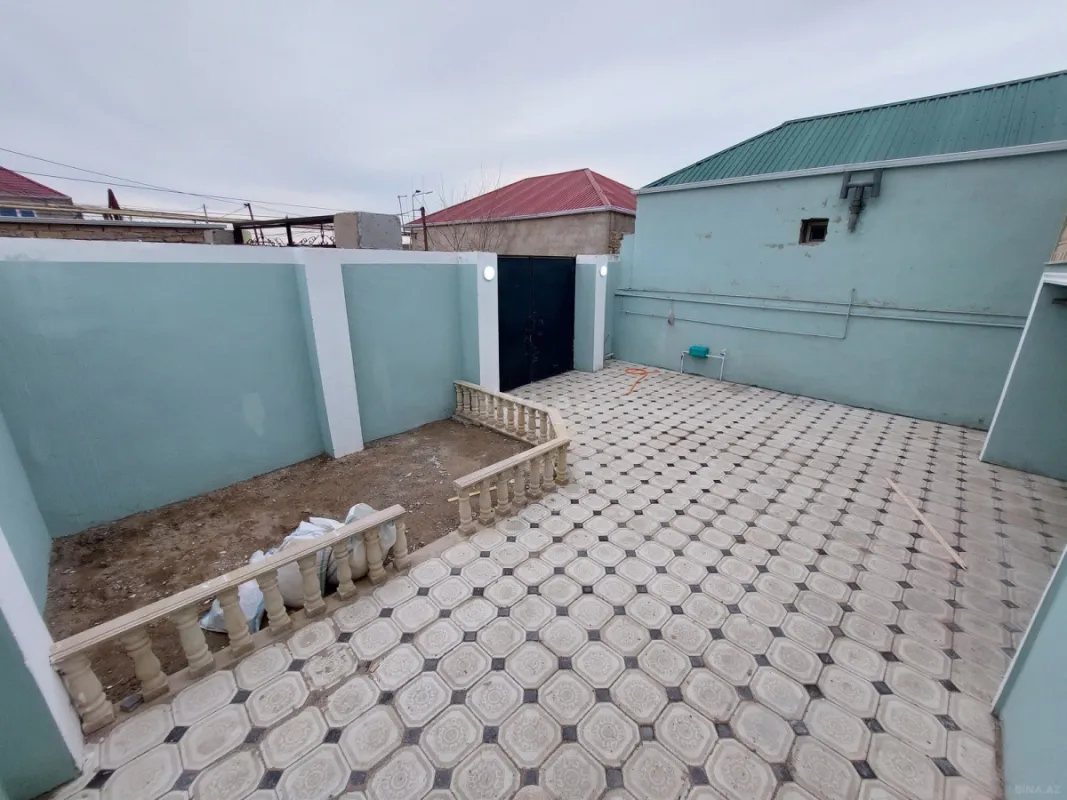 Satılır 4 otaqlı həyət evi 124 m²