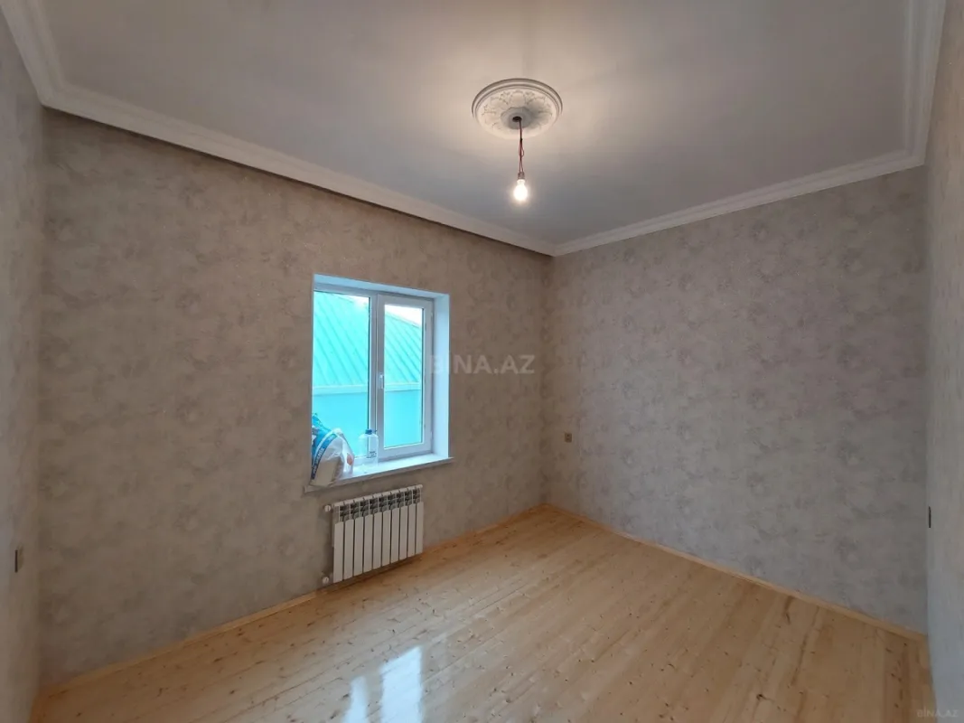 Satılır 4 otaqlı həyət evi 124 m²