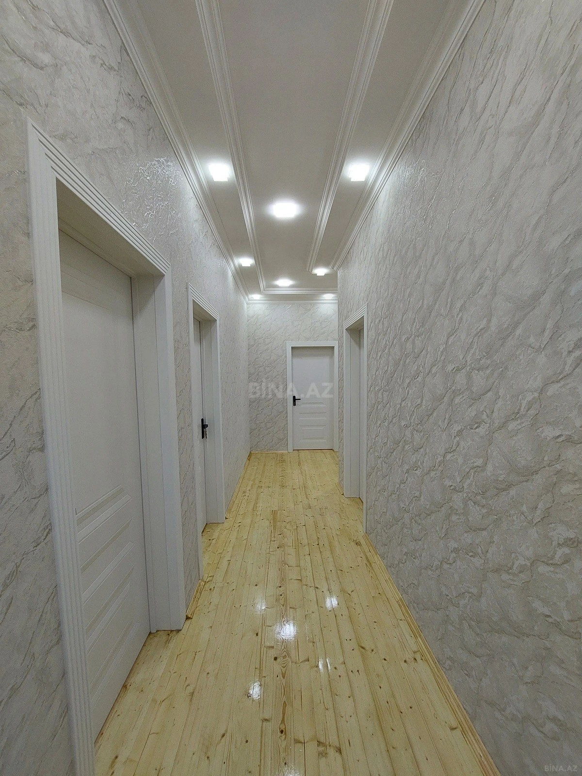 Satılır 4 otaqlı həyət evi 124 m²