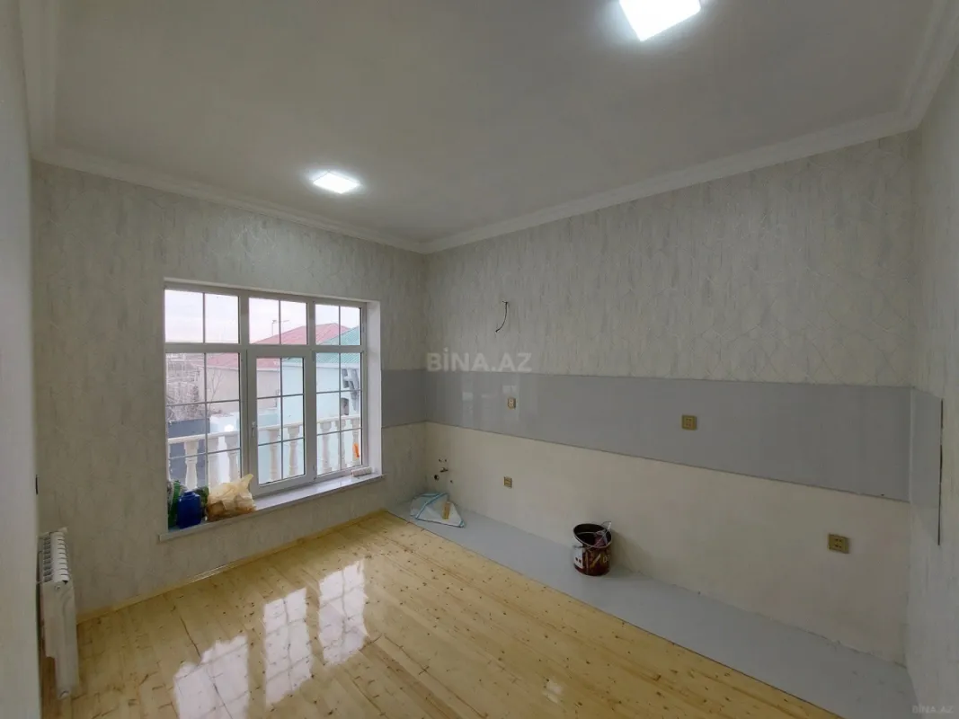 Satılır 4 otaqlı həyət evi 124 m²