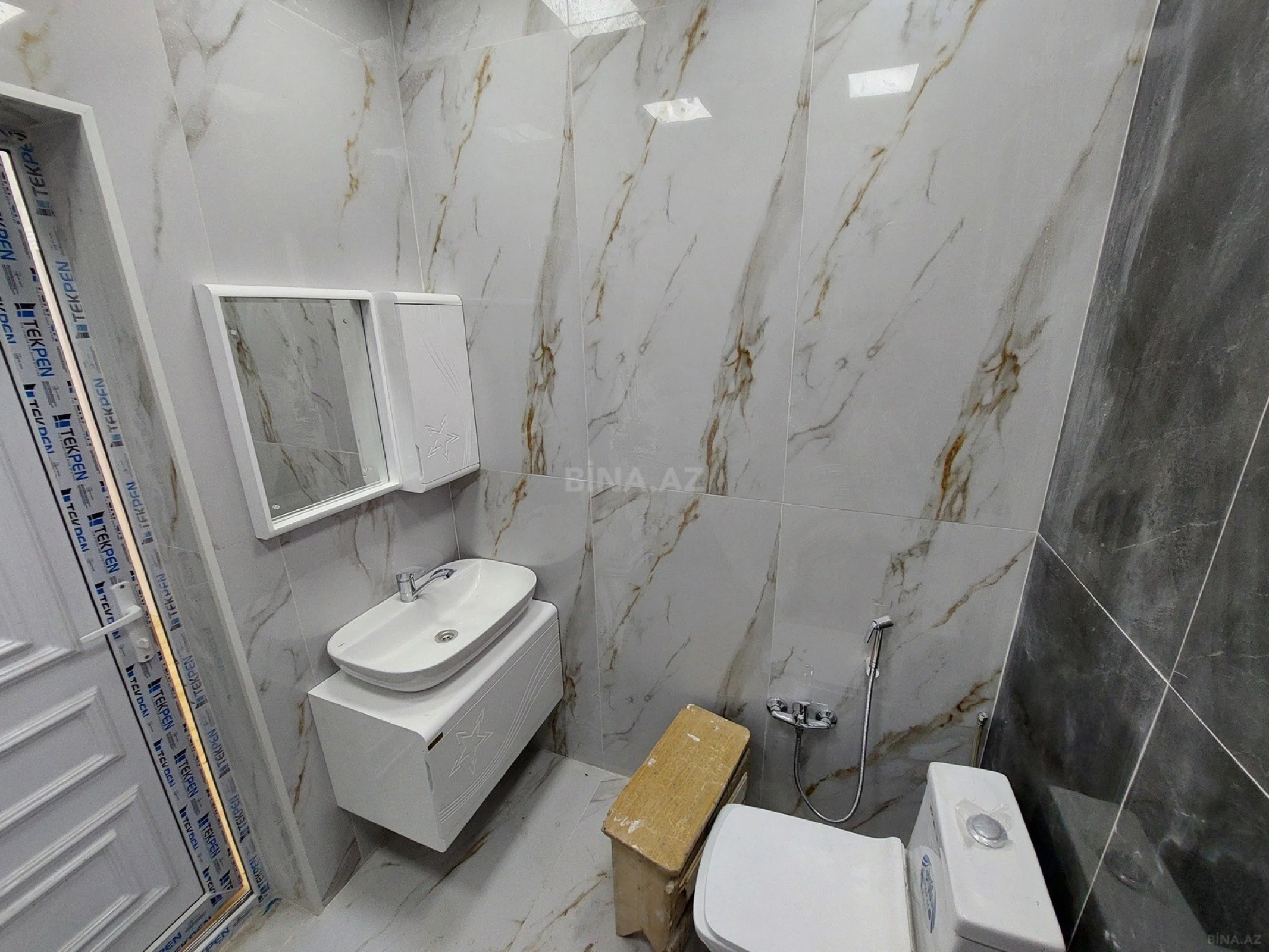 Satılır 4 otaqlı həyət evi 124 m²