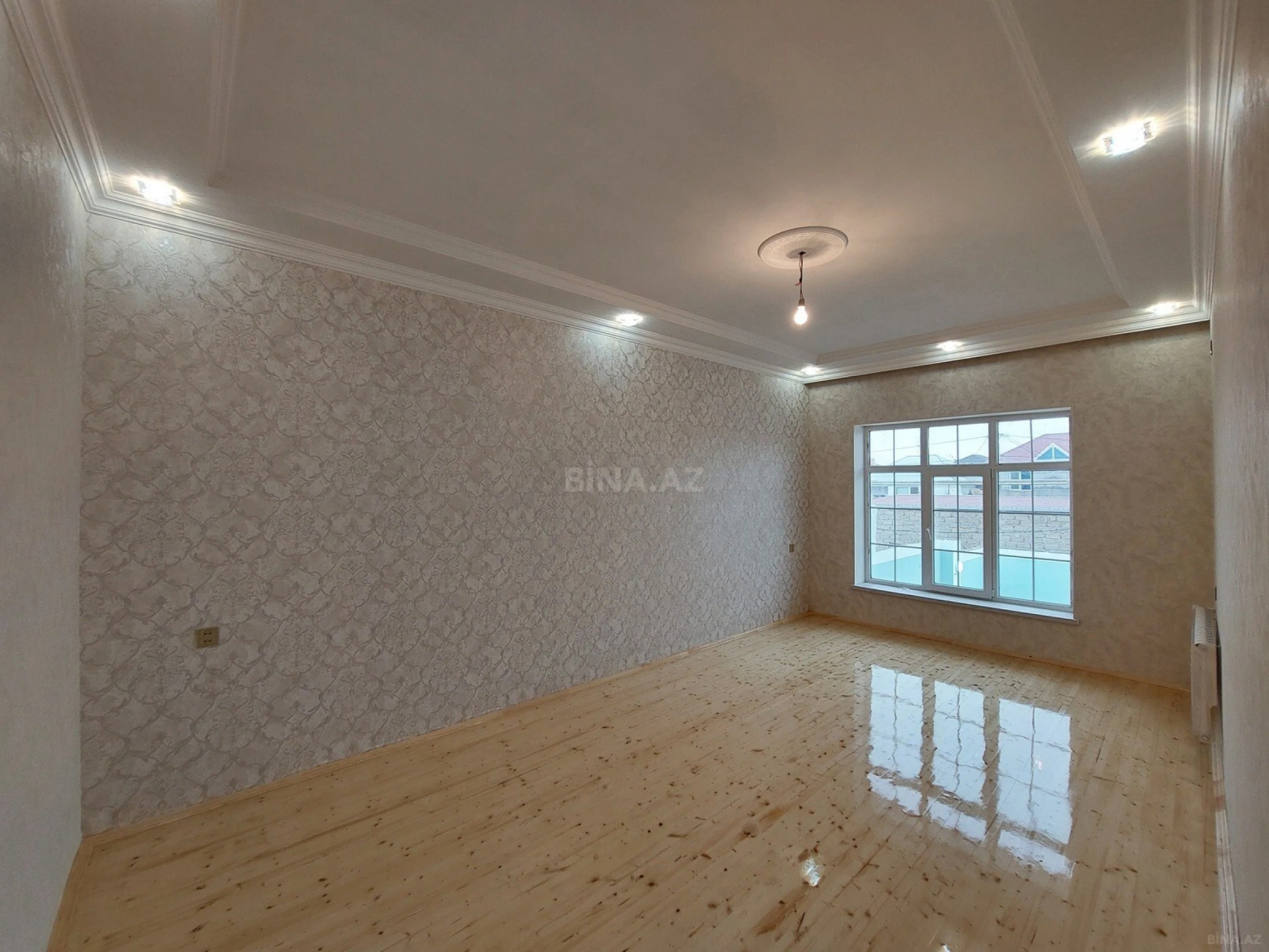 Satılır 4 otaqlı həyət evi 124 m²