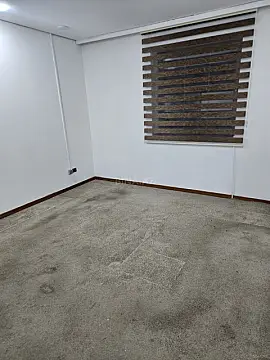 Kirayə verilir 3 otaqlı ofis 120 m²