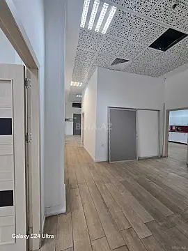 Kirayə verilir 9 otaqlı ofis 300 m²