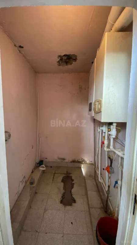 Satılır 5 otaqlı həyət evi 330 m²