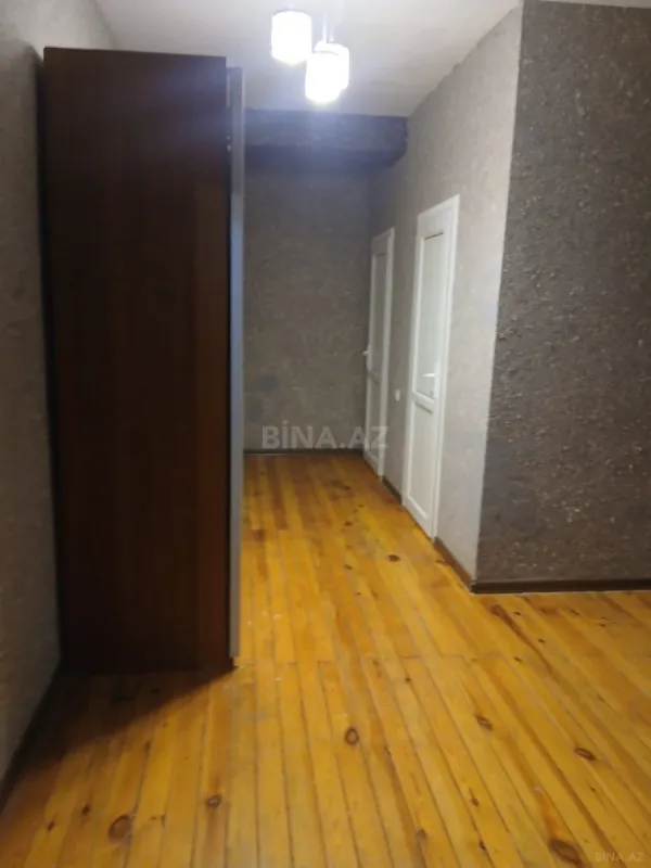 Kirayə verilir 3 otaqlı mənzil 125 m²