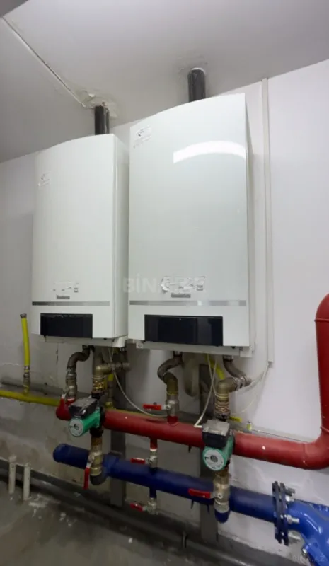 Satılır 7 otaqlı həyət evi 850 m²