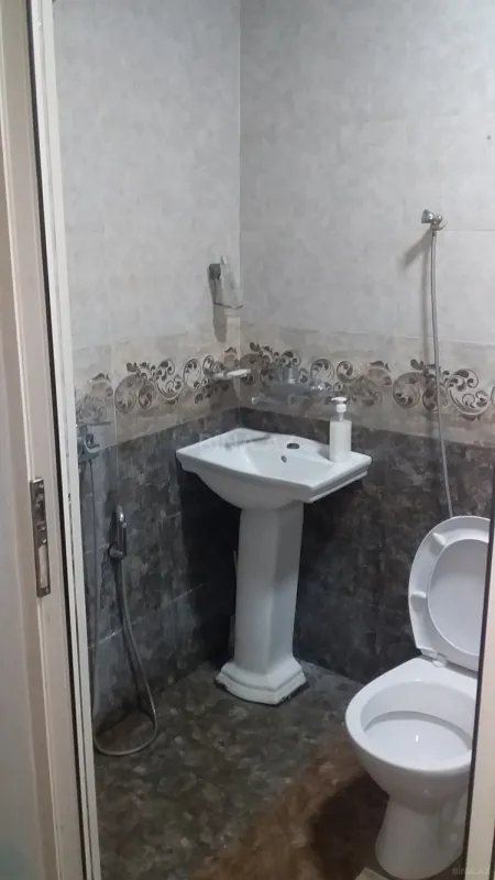 Satılır 7 otaqlı həyət evi 170 m²