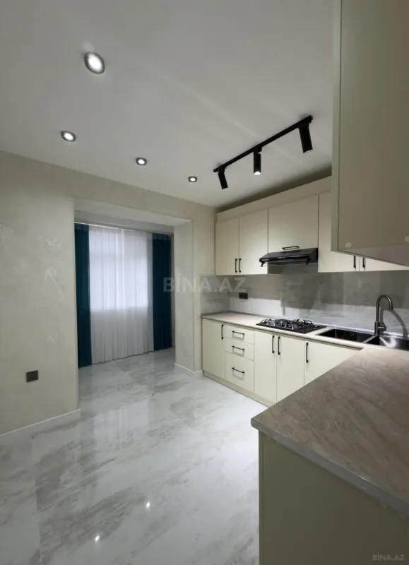 Satılır 3 otaqlı mənzil 80 m²