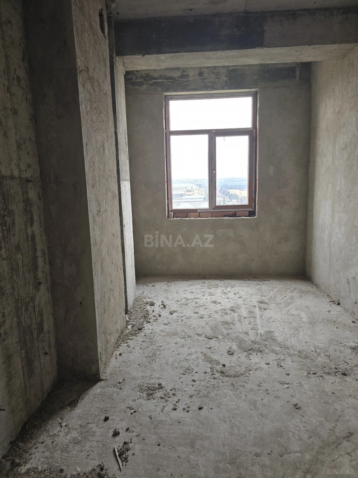 Satılır 2 otaqlı mənzil 77.3 m²
