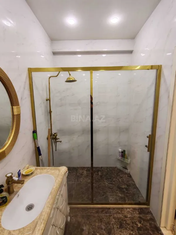 Satılır 3 otaqlı mənzil 113 m²