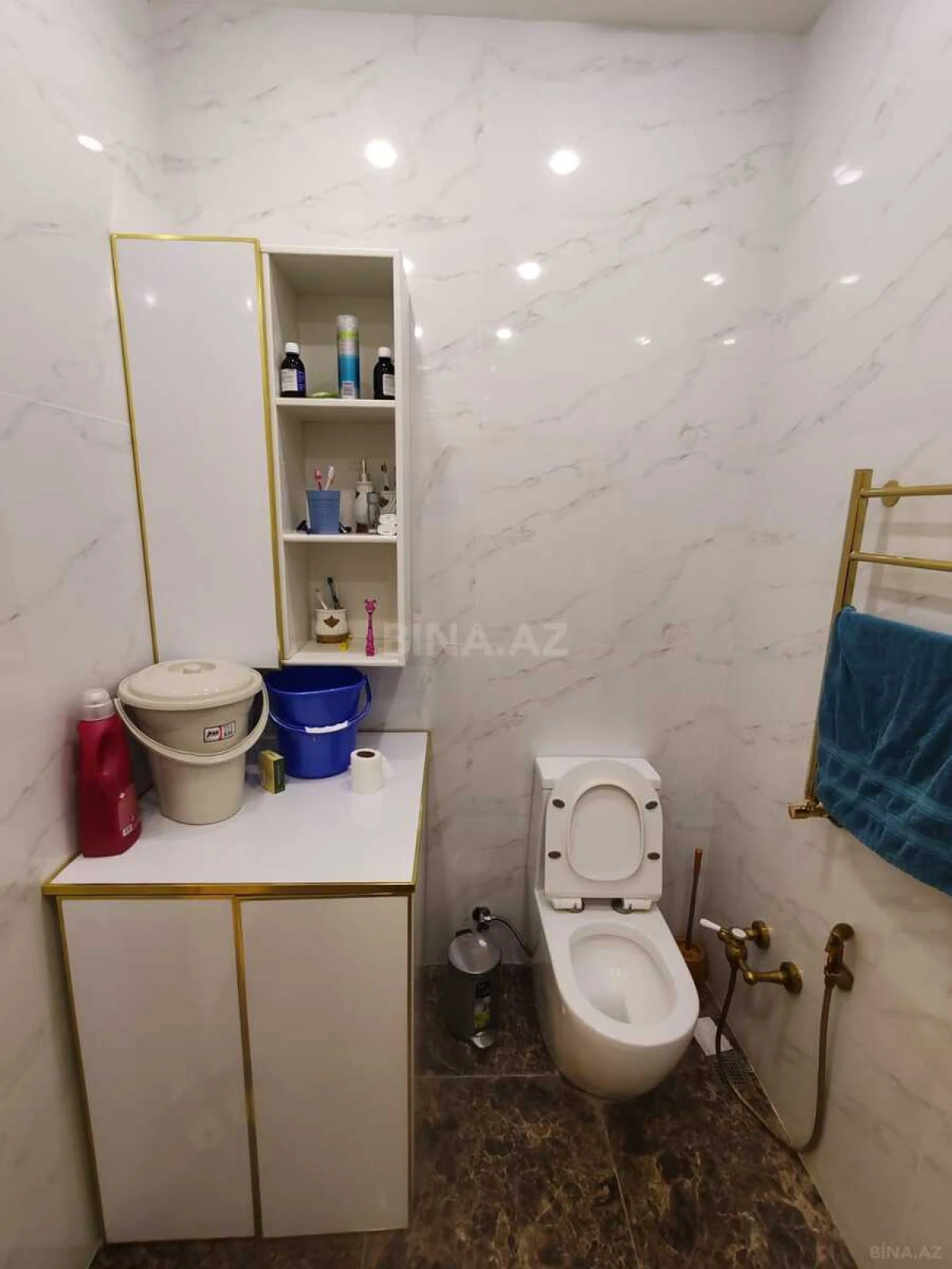 Satılır 3 otaqlı mənzil 113 m²