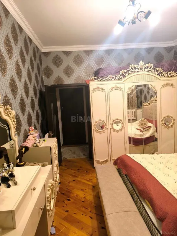 Satılır 2 otaqlı mənzil 90 m²