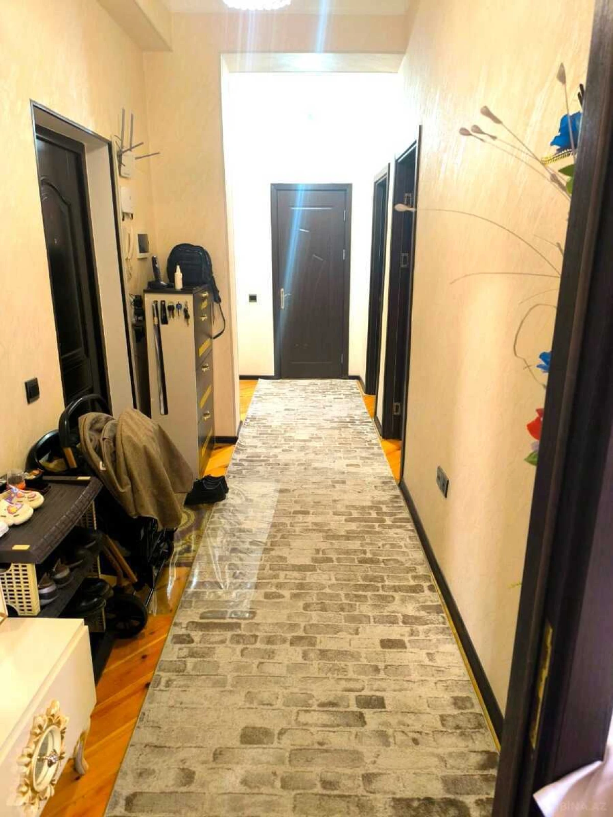 Satılır 2 otaqlı mənzil 90 m²