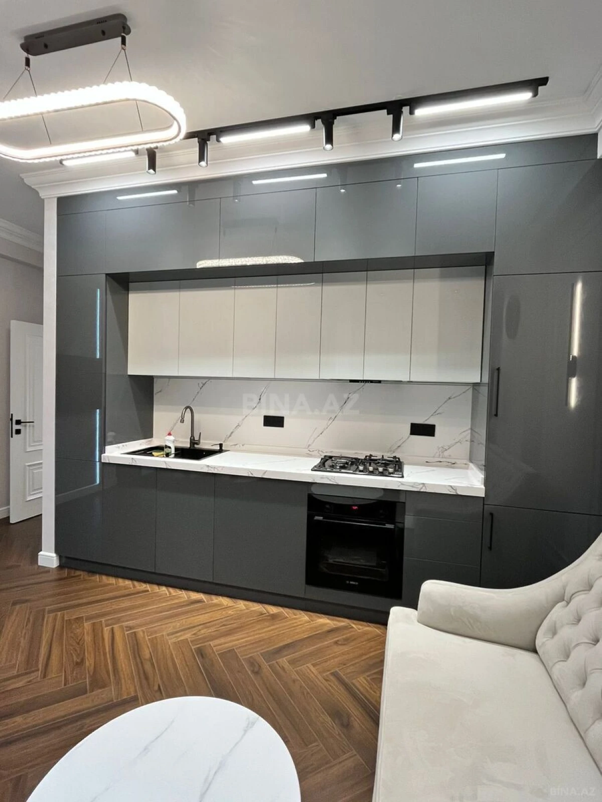 Satılır 3 otaqlı mənzil 71 m²