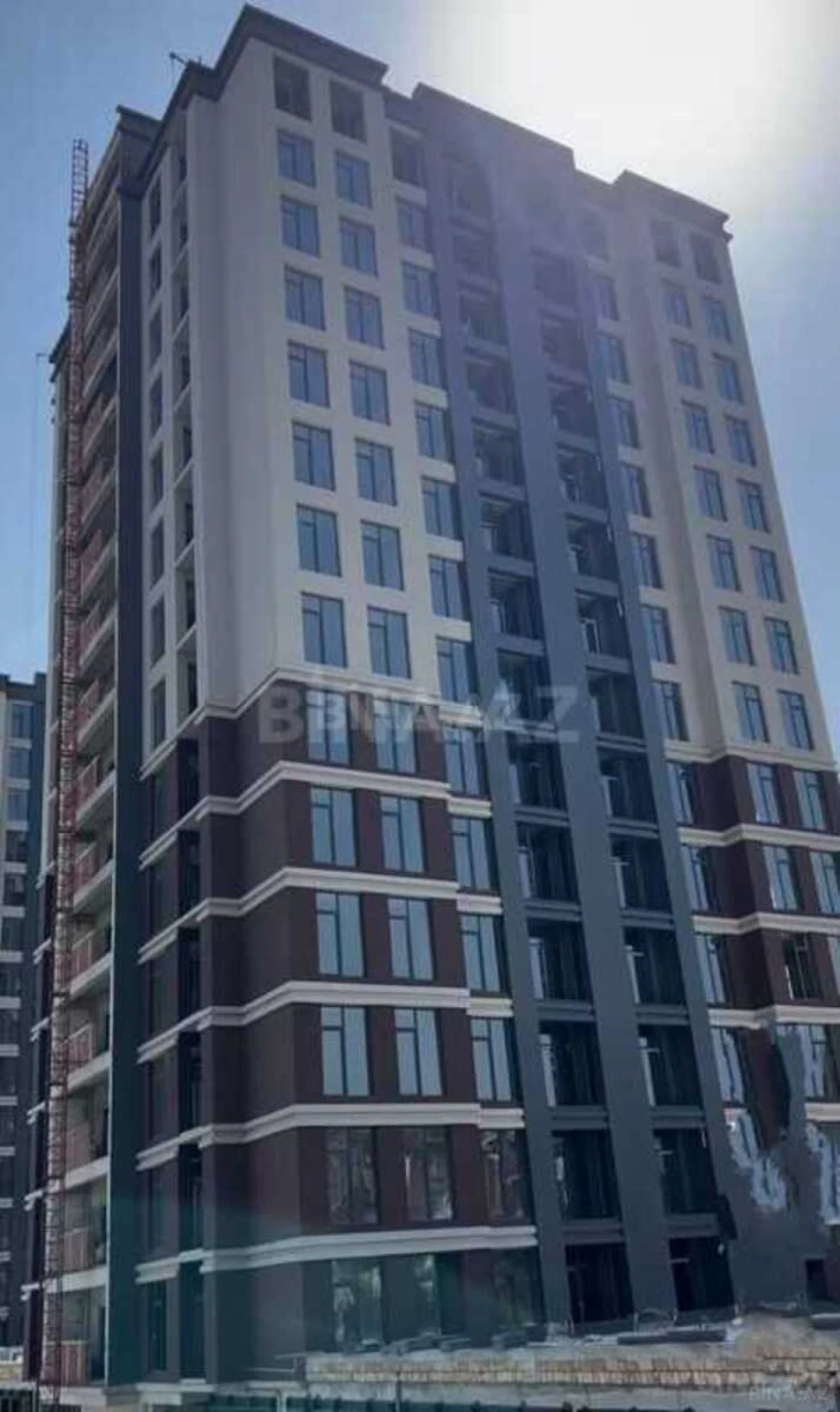 Satılır 3 otaqlı mənzil 71 m²