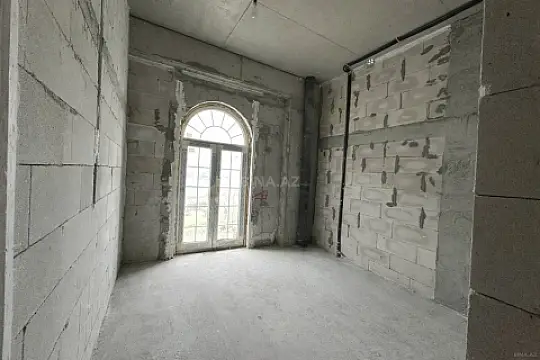 Satılır 3 otaqlı mənzil 100.8 m²