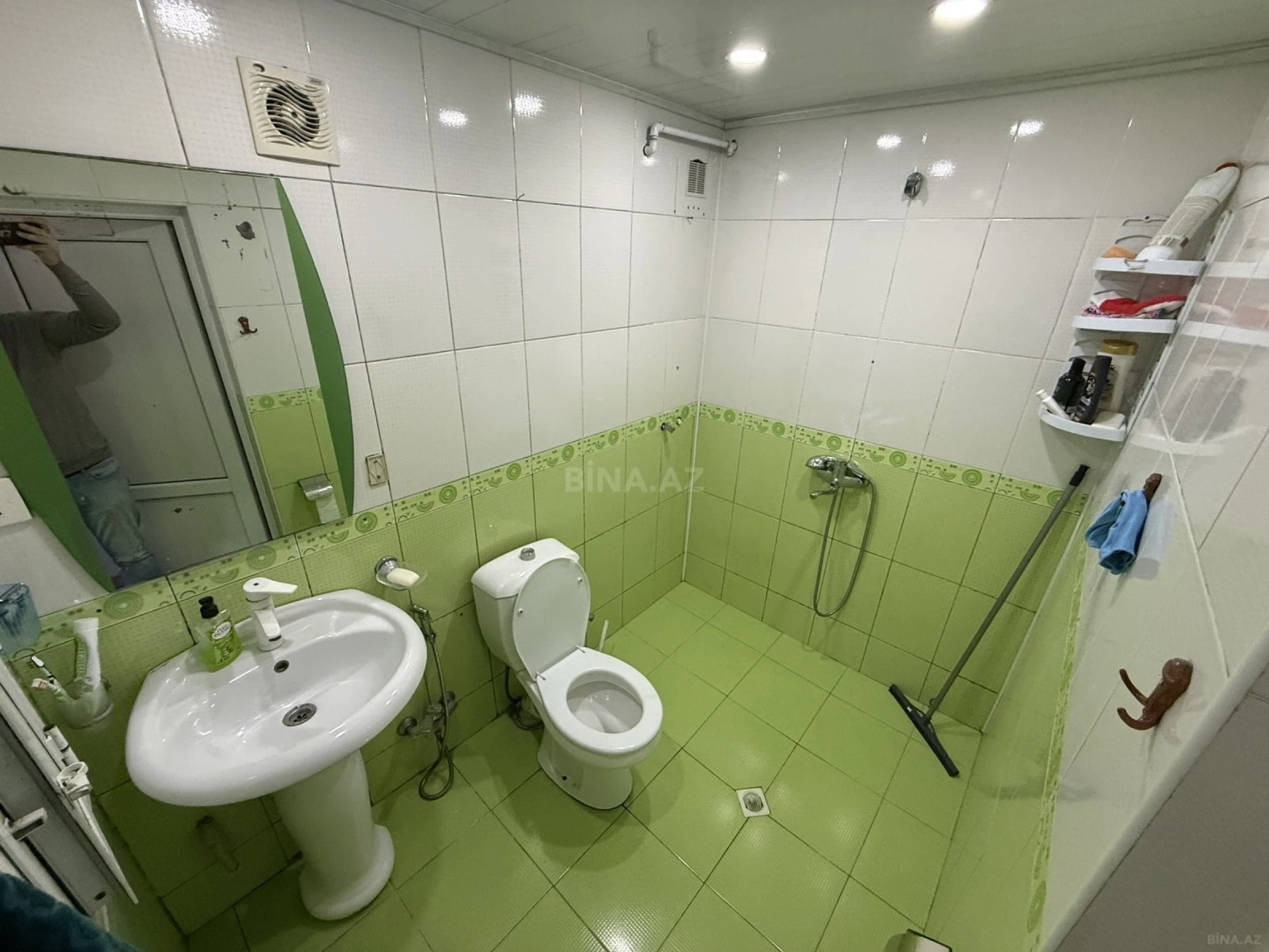 Satılır 3 otaqlı mənzil 105 m²