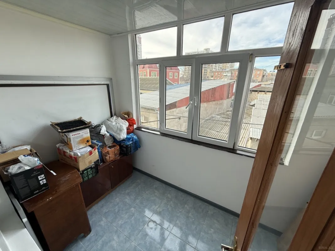 Satılır 3 otaqlı mənzil 105 m²