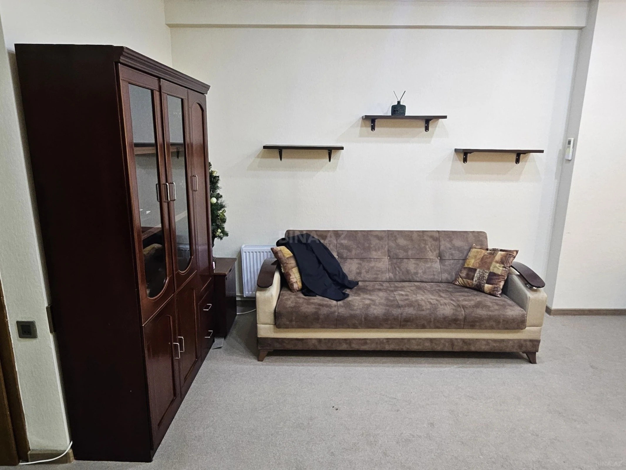 Kirayə verilir 1 otaqlı ofis 35 m²