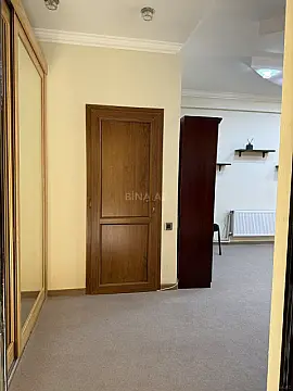 Kirayə verilir 1 otaqlı ofis 35 m²