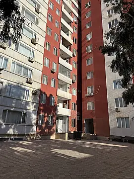 Kirayə verilir 1 otaqlı ofis 35 m²