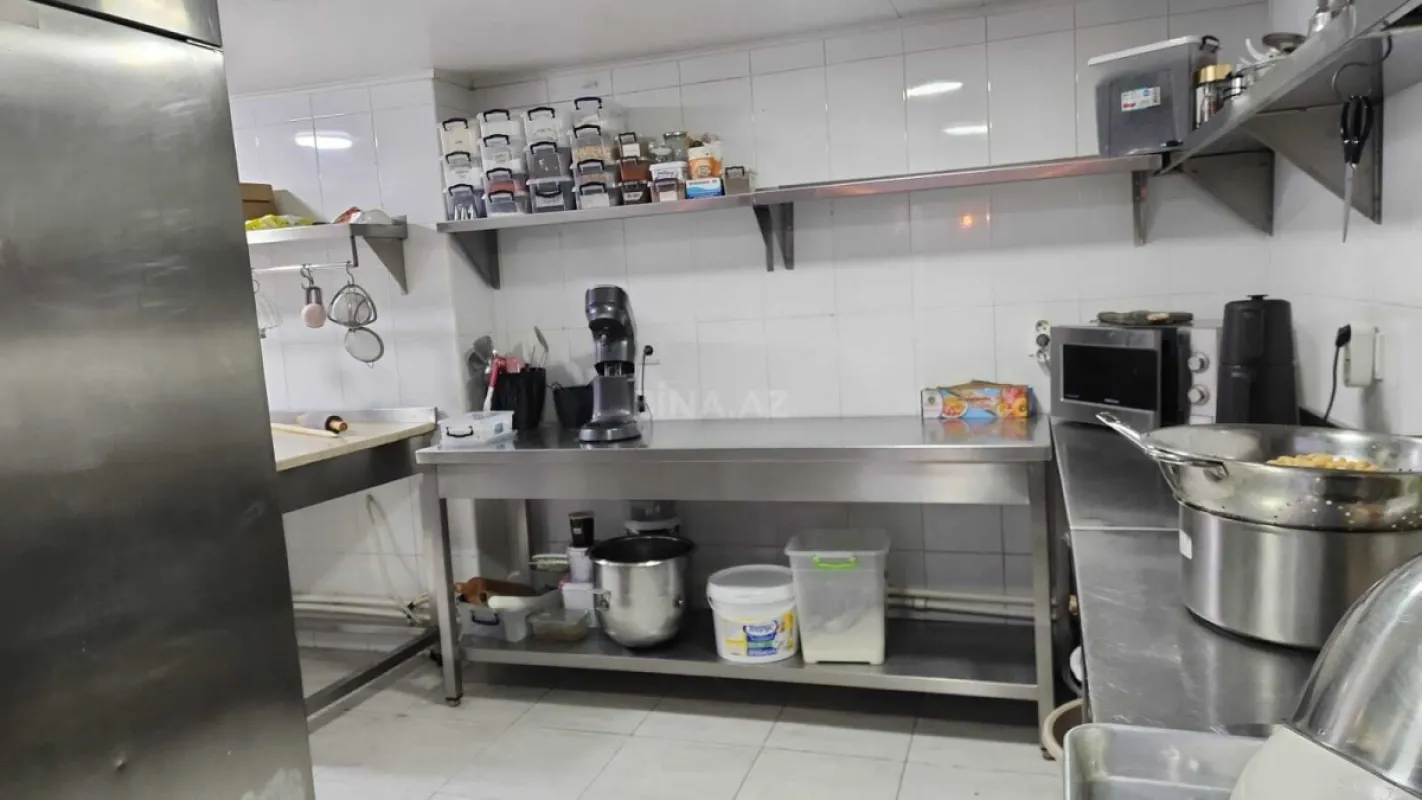 Satılır obyekt 75 m²