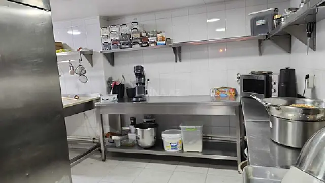 Satılır obyekt 75 m²