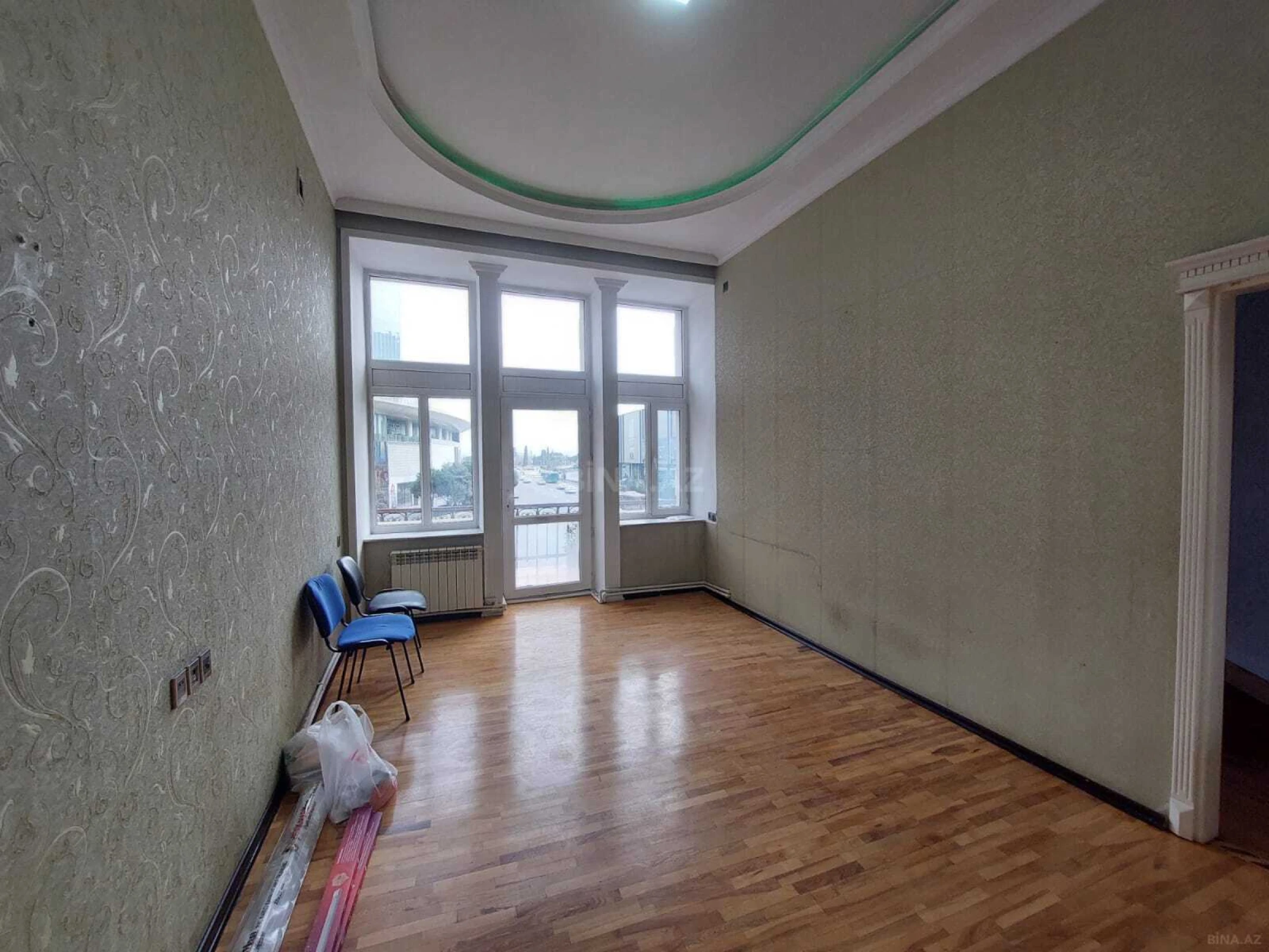 Kirayə verilir 3 otaqlı ofis 120 m²