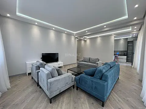 Kirayə verilir 3 otaqlı mənzil 157 m²