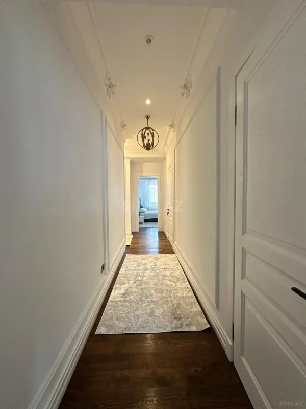 Kirayə verilir 3 otaqlı mənzil 120 m²