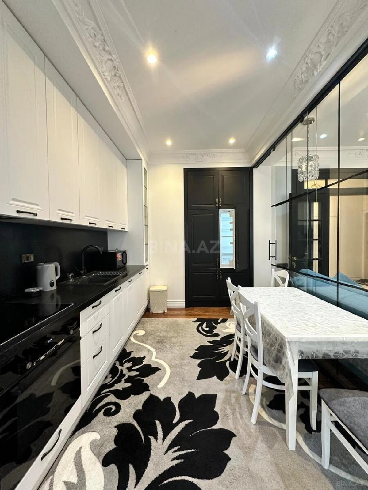 Kirayə verilir 3 otaqlı mənzil 120 m²