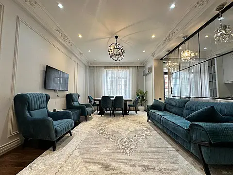 Kirayə verilir 3 otaqlı mənzil 120 m²