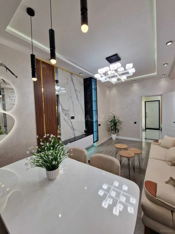Satılır 2 otaqlı mənzil 63 m²