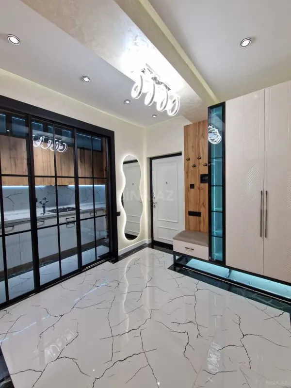 Satılır 2 otaqlı mənzil 63 m²