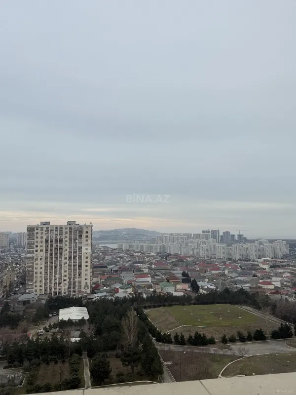 Satılır 2 otaqlı mənzil 88 m²