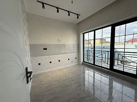Satılır 4 otaqlı həyət evi 120 m²