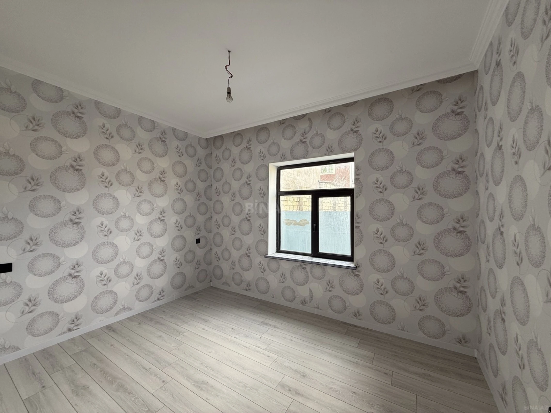 Satılır 4 otaqlı həyət evi 120 m²