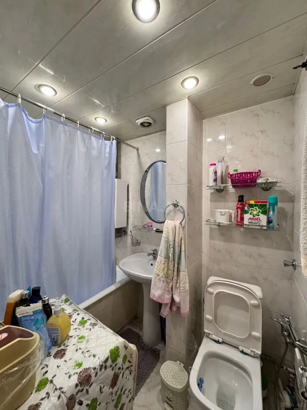 Satılır 3 otaqlı mənzil 75 m²