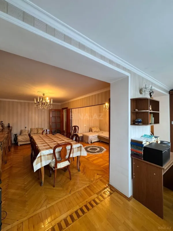 Satılır 3 otaqlı mənzil 75 m²