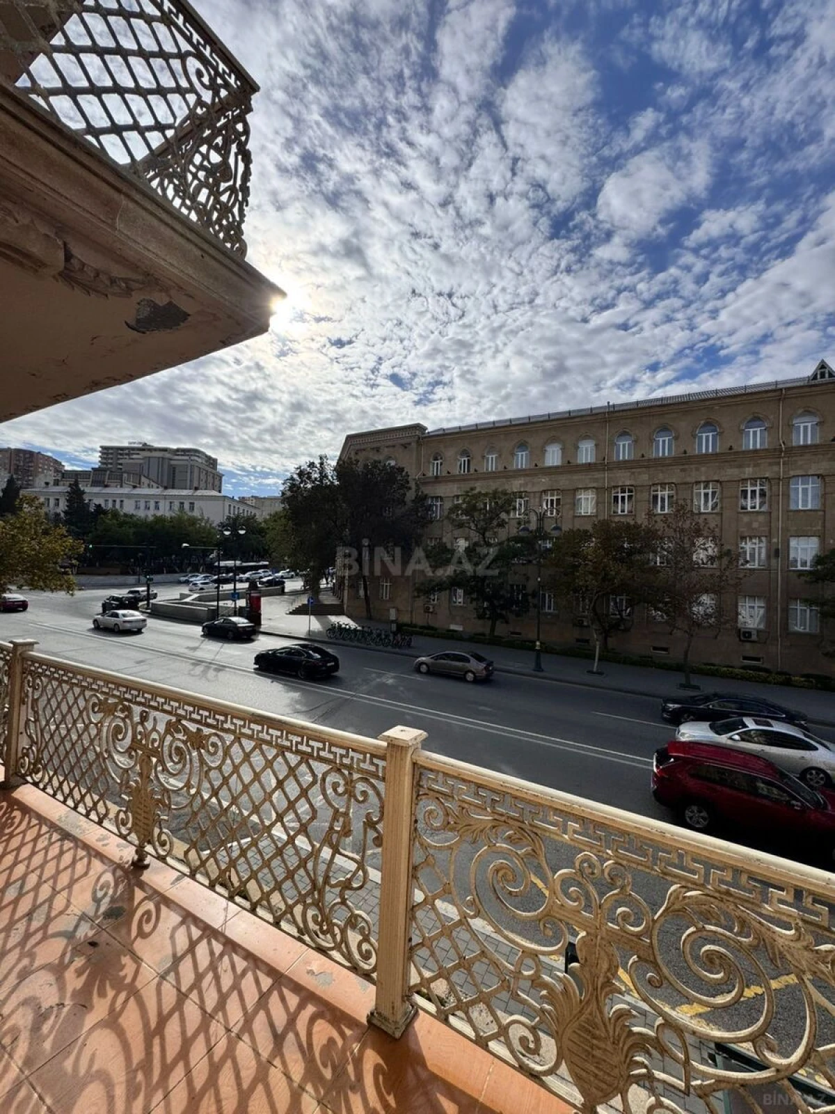 Satılır 3 otaqlı mənzil 75 m²