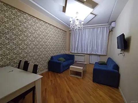 Kirayə verilir 2 otaqlı mənzil 60 m²