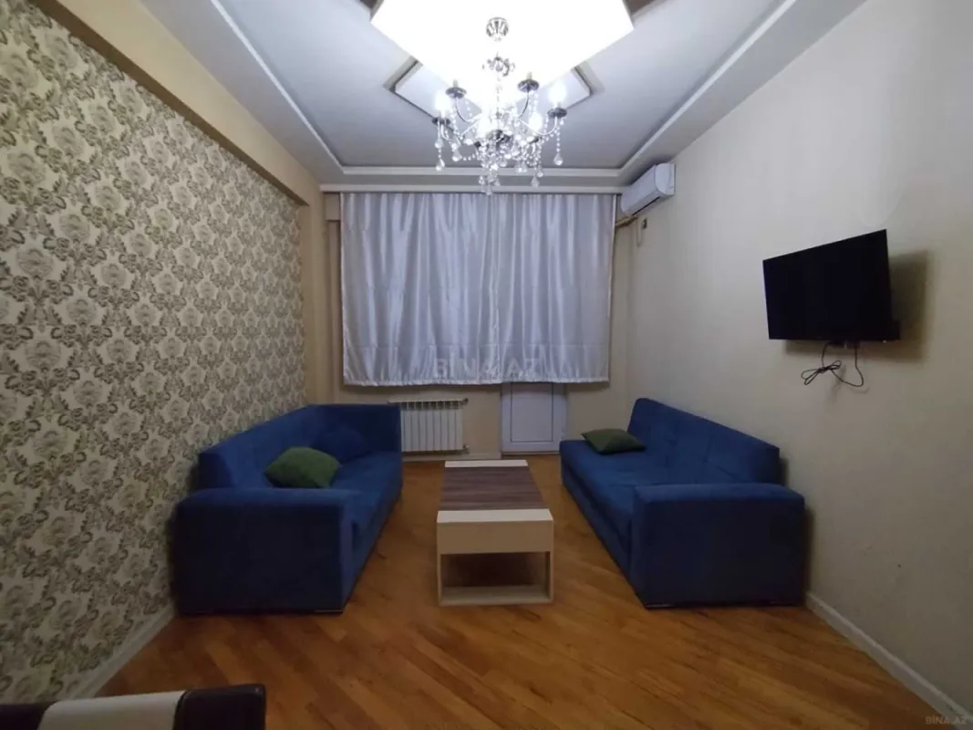 Kirayə verilir 2 otaqlı mənzil 60 m²