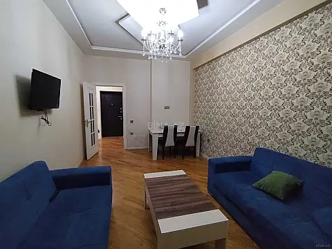 Kirayə verilir 2 otaqlı mənzil 60 m²