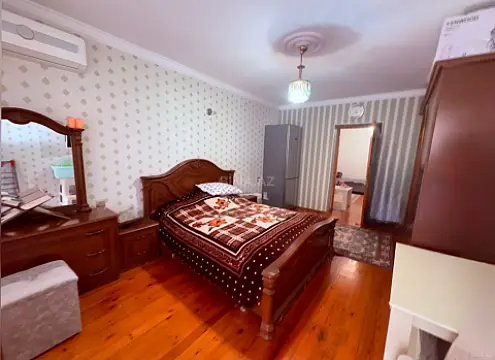 Satılır 3 otaqlı mənzil 90 m²