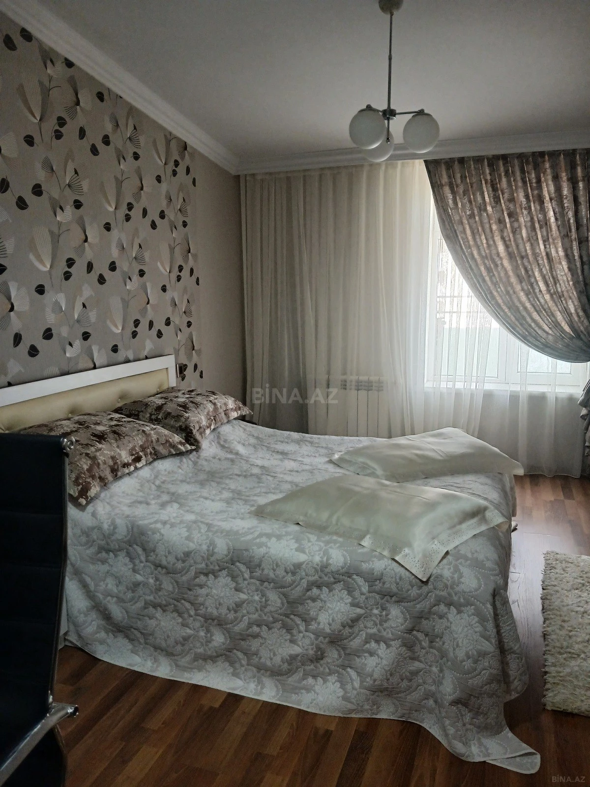 Satılır 3 otaqlı mənzil 125 m²