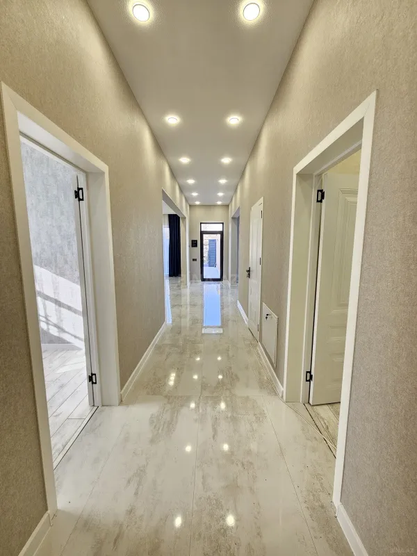 Satılır 4 otaqlı həyət evi 150 m²