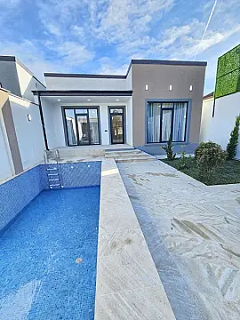 Satılır 4 otaqlı həyət evi 150 m²