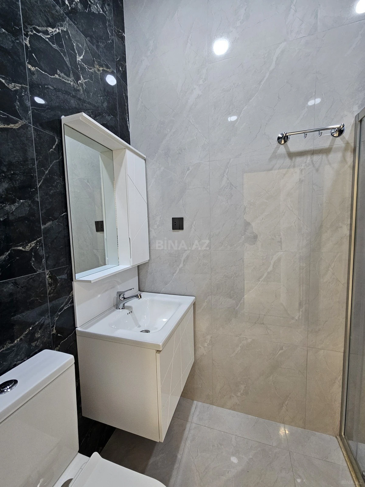 Satılır 4 otaqlı həyət evi 150 m²