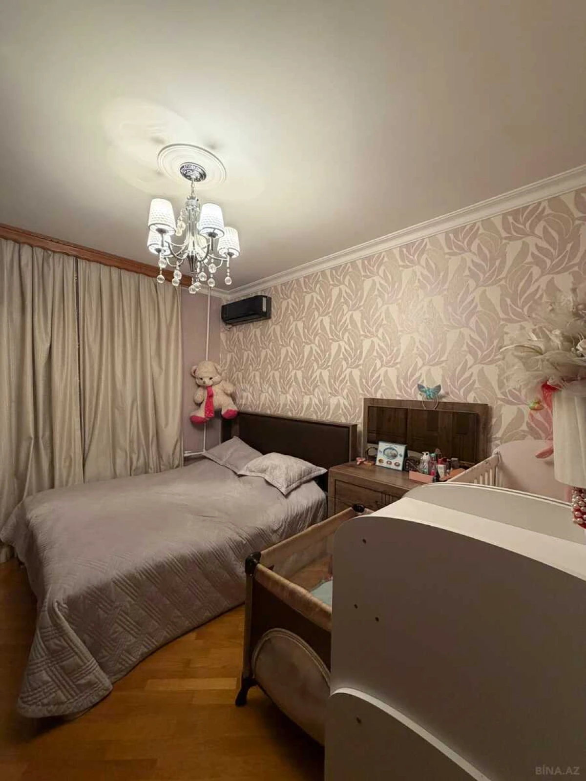 Satılır 2 otaqlı mənzil 65 m²